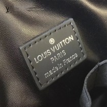 LV-M43384 時尚經典黑花小號雙拉鏈盥洗包
