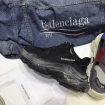 Balenciaga鞋子-04 權志龍同款Triple-S Sneaker時裝復古情侶款厚底做舊球鞋