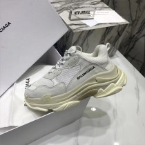 Balenciaga鞋子-04-3 權志龍同款Triple-S Sneaker時裝復古情侶款厚底做舊球鞋