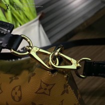 LV-M43517 原單2018年早春系列特色設計經典原單日式BENTO BOX 水桶包