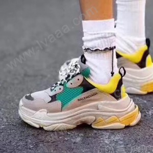 Balenciaga鞋子-04-4 權志龍同款Triple-S Sneaker時裝復古情侶款厚底做舊球鞋