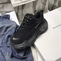 Balenciaga鞋子-04 權志龍同款Triple-S Sneaker時裝復古情侶款厚底做舊球鞋