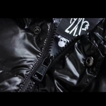 MONCLER衣服-01 最新MMJ合作限量版時尚潮流動感情侶款立領羽絨馬甲