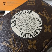 LV-M60153 路易威登新款時尚原版皮老花臺灣原產精美徽章彩繪圖案小挎包