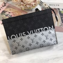 LV-M63039 路易威登新款時尚2018春夏時裝秀的Split系列POCHETTE VOYAGE中號手袋