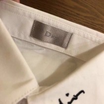 主宰時尚！dior 年度最帥襯衫！CD時尚簽名刺繡款！120支雙撚紗府綢棉！男士長袖純色襯衫（白色）