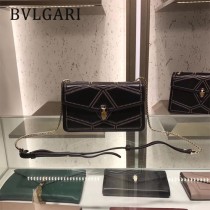 Bvlgari原單-38102 寶格麗原單時尚新款融合了古典與現代特色肩背斜背包