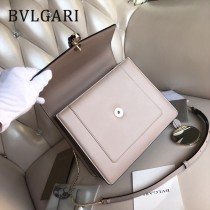 Bvlgari原單-38330-09 寶格麗原單胎牛系列柔軟細膩皮質大號三層風琴包