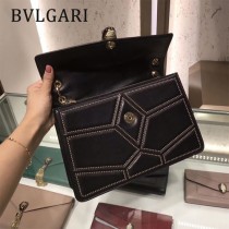 Bvlgari原單-38101 寶格麗原單時尚新款融合了古典與現代特色肩背斜背包