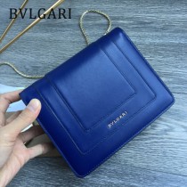 BVLGARI 35107 人氣新品原單胎牛皮鏈條鎖扣設計單肩斜挎包