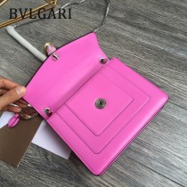 BVLGARI 35107-4 人氣新品原單胎牛皮鏈條鎖扣設計單肩斜挎包