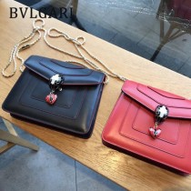 Bvlgari0016-2 全新情人節限定原單紅心琺瑯裝飾蛇頭扣單肩斜挎包