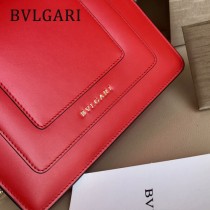 BVLGARI 35107-2 人氣新品原單胎牛皮鏈條鎖扣設計單肩斜挎包