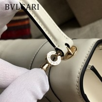 Bvlgari-38320 寶格麗時尚新款原單胎牛系列純銅式的五金鏈條蛇頭包