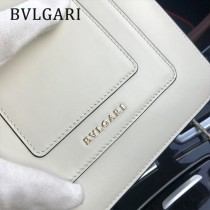 Bvlgari-38329-01 寶格麗時尚新款原單胎牛系列純銅式的五金鏈條蛇頭包