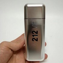 Carolina Herrera香水-03 卡羅琳娜212 香水