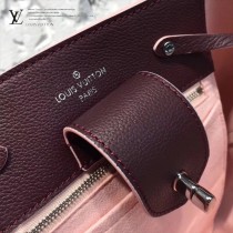 LV M54680人氣熱銷LOCKME BUCKET原單紫紅色牛皮單肩水桶包