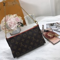 M41638-04  原版皮 手袋 Monogram帆布搭配柔軟粒面皮革的獨特設計