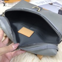M43889 原單 小號郵差包 便於斜挎的Messenger小號郵差包