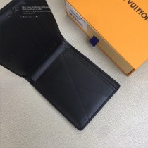 LV-M62901 路易威登新款原版皮黑色短夾