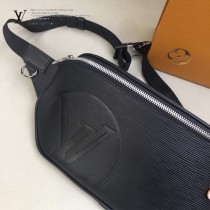 LV-M53300 路易威登新款原版皮BUMBAG腰包