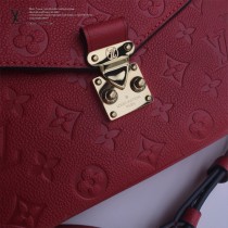 LV-M44072-04 路易威登新款原版皮Meties系列小牛皮壓花郵差包