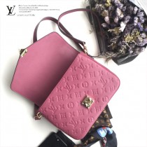 LV-M44072-03 路易威登新款原版皮Meties系列小牛皮壓花郵差包