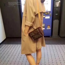 M51165 原版皮 肩帶可調節長短 肩帶長度約109~127
