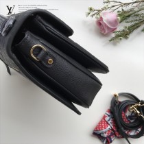 LV-M44072-07 路易威登新款原版皮Meties系列小牛皮壓花郵差包