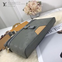 M43889 原單 小號郵差包 便於斜挎的Messenger小號郵差包