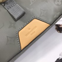 M43889 原單 小號郵差包 便於斜挎的Messenger小號郵差包
