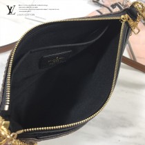 M41638-04  原版皮 手袋 Monogram帆布搭配柔軟粒面皮革的獨特設計