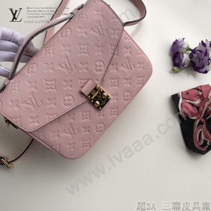 LV-M44072-05 路易威登新款原版皮Meties系列小牛皮壓花郵差包