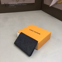 LV-M62899 路易威登新款原版皮黑色壓花卡包