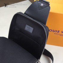 LV-N41719-02 路易威登新款原版皮Avenue压格胸包
