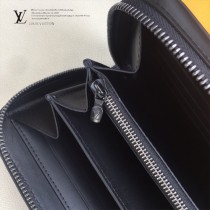 LV-N41503 路易威登新款原版皮壓格黑手包