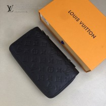 LV-N41503 路易威登新款原版皮壓格黑手包