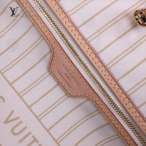 LV-N41361 路易威登新款原版皮Neverfull經典手袋
