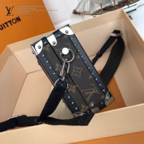 LV-M20101-01  路易威登新款原版皮男士盒子斜背包