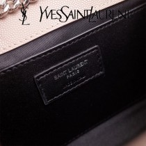 YSL原版皮新款474366進口牛皮，全銅五金 人手必備的標誌性斜挎包