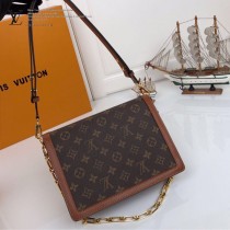 LV-M52019 新款原版皮 專櫃走秀系列郵差包