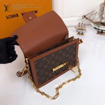 LV-M52019 新款原版皮 專櫃走秀系列郵差包