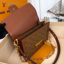 LV-M52019 新款原版皮 專櫃走秀系列郵差包