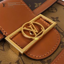 LV-M52019 新款原版皮 專櫃走秀系列郵差包