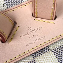 LV-N41578  路易威登新款原版皮走秀系列白格双肩包 书包