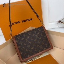 LV-M52019 新款原版皮 專櫃走秀系列郵差包