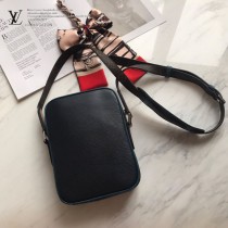 LV-M51459 路易威登新款原版皮DANUBE SLIM手袋