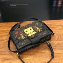 LV-M40273  路易威登專櫃同步原版皮系列女款斜背包