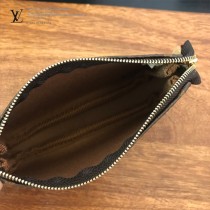 LV-M58009  路易威登專櫃同步原版皮系列晚宴包 手包