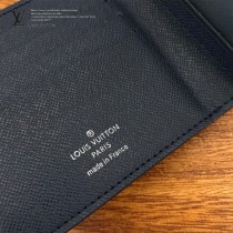 LV-M60053  路易威登專櫃同步原版皮系列藍色水波紋短夾